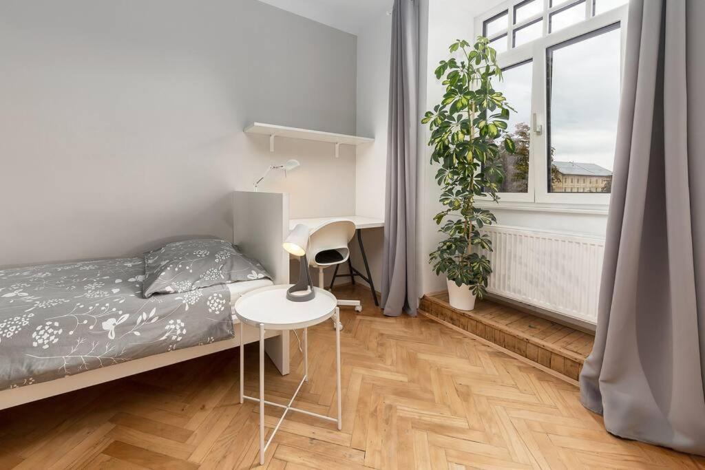 Apartment Family Next To Tivoli Park Ljubljana