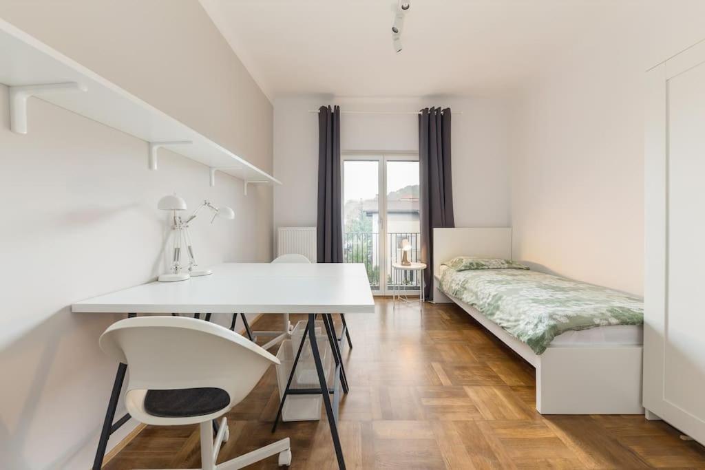 Apartment Family Next To Tivoli Park *